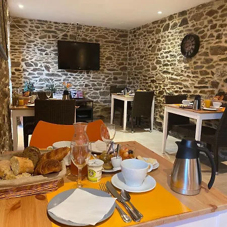 & Domaine De La Garaye B&B 디난