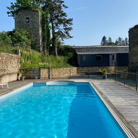 & Domaine De La Garaye *